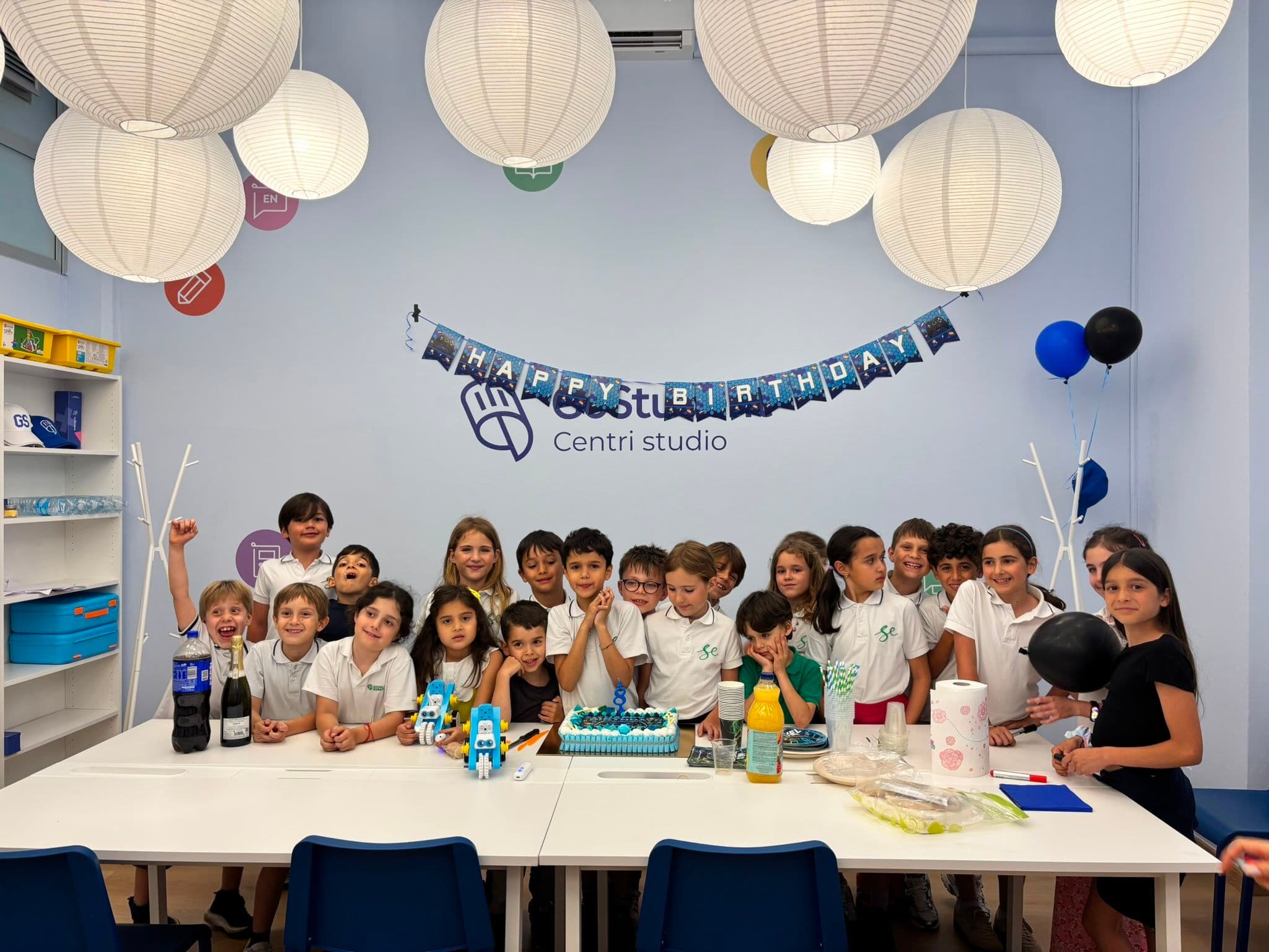 Fiesta de cumpleaños con robótica LEGO en GoStudent Carabanchel